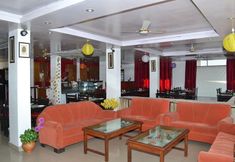 Others 7 Hotel Bob's N Barley