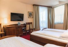 Others 7 Dworek Skawiński