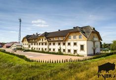 Others 2 Hotel Pajero