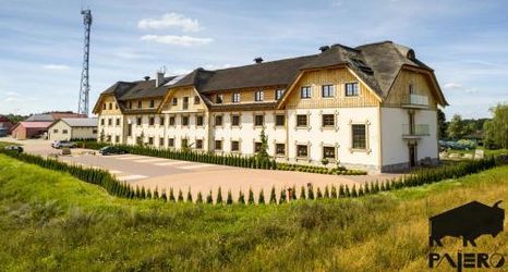 Others 2 Hotel Pajero