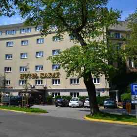Hotel Karat1 , 飯店维日布诺