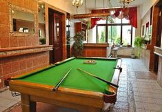 기타 4 Zamek w Krasiczynie