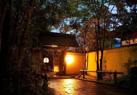 Khác Ryotei Tanokura