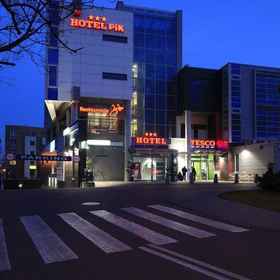 Hotel Pik1 , 飯店Perła Wellness & SPA. Centrum urody