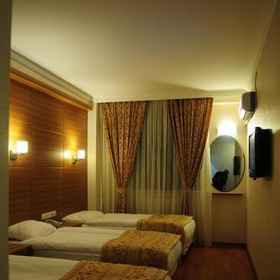 The Port Hotel 1, Hotel Street Suites