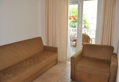 Lainnya 7 Truva Apart