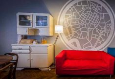 Others 6 Travellers Inn Hostel