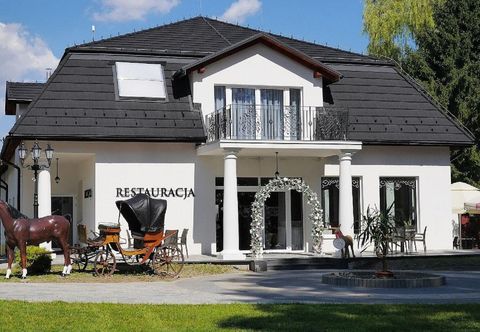 Lain-lain Dwór Wapowce