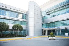 외관 TAV Airport Hotel Istanbul