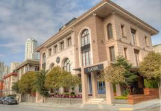 Others 2 Selection Premium Hotel