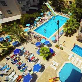 Margarita Apart Hotel 1, Hotel Gereja St. Nicholas