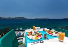 Others 6 Sardunya Otel Arka Bina