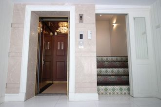 Others 4 Sasha House