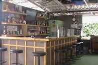 Bar, Kafe, dan Lounge Nature Park Resort