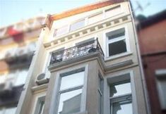 Lainnya 2 Pembe Cati