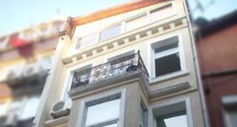 Lainnya 2 Pembe Cati