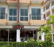 Bangunan 3 Tropical Sands Guesthouse