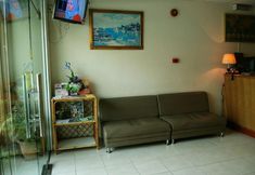 Others 6 High Street Inn