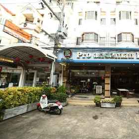 Pro Andaman Place 1, 酒店 卡隆海滩泳池别墅