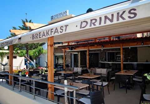 Others Nicolas Hotel