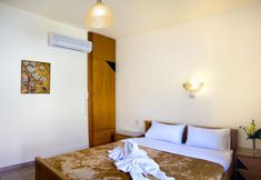 Others 6 Nicolas Hotel