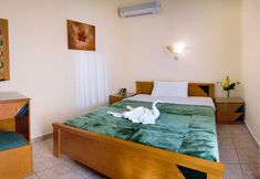 Others 7 Nicolas Hotel