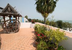 Others 3 Beachfront Hotel Cha Am