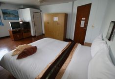 Others 7 Beachfront Hotel Cha Am