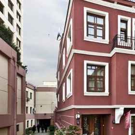 Bright Suites Hotel 1, Hotel Quartz Clinique | Botoks | Dudak Dolgusu | Vaser Liposuction | Meme Büyütme