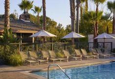 อื่นๆ 5 The Capri Hotel