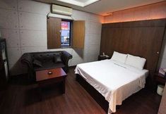 Bedroom 6 S Hotel Suwon