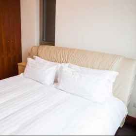 Yopark Serviced Apartment Jingan Four Season 1, Hotel Shanghai