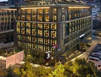 Exterior 2 DoubleTree by Hilton Istanbul - Piyalepasa