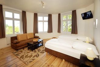 Khác 4 Old Town Apartments Metzer Strasse