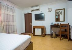 其他 5 Flamingos Hotel