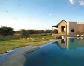 Exterior 4 Anantara Sir Bani Yas Island Al Sahel Villa Resort