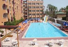 기타 5 Club Tess Hotel