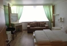 Others 4 Gc Suites 1