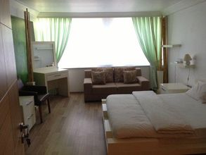 Others 4 Gc Suites 1