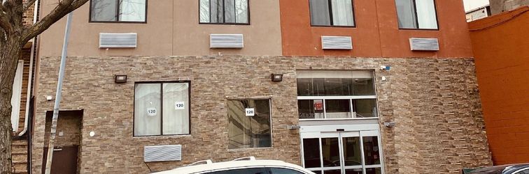 Others Surface Inn Brooklyn