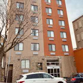 Surface Inn Brooklyn 1, Khách sạn 88th Street