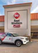 null Best Western Plus Madison-Huntsville Hotel