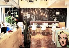 Others 2 Good Rain Know Hotel