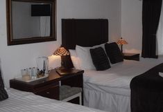 Lain-lain 7 Richmond Hotel