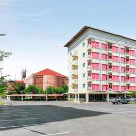 V.Resotel Hotel1 , 飯店暹罗暖武里中心