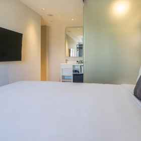 The Harbour Phoenix 1, Hotel Telecom Business Consultants