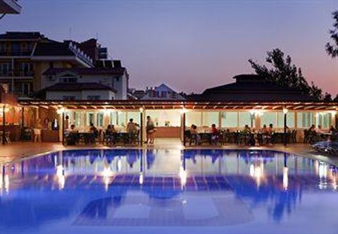 기타 Larissa Blue Resort