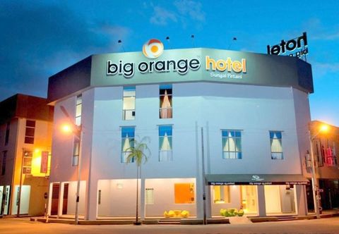 Others Big Orange Hotel