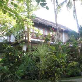 Bamboo Bungalows 1, Hotel Diniwid Beach