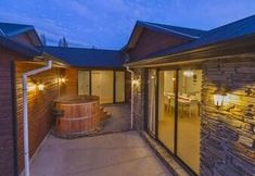 Others 4 Wanaka Alpine Lodge